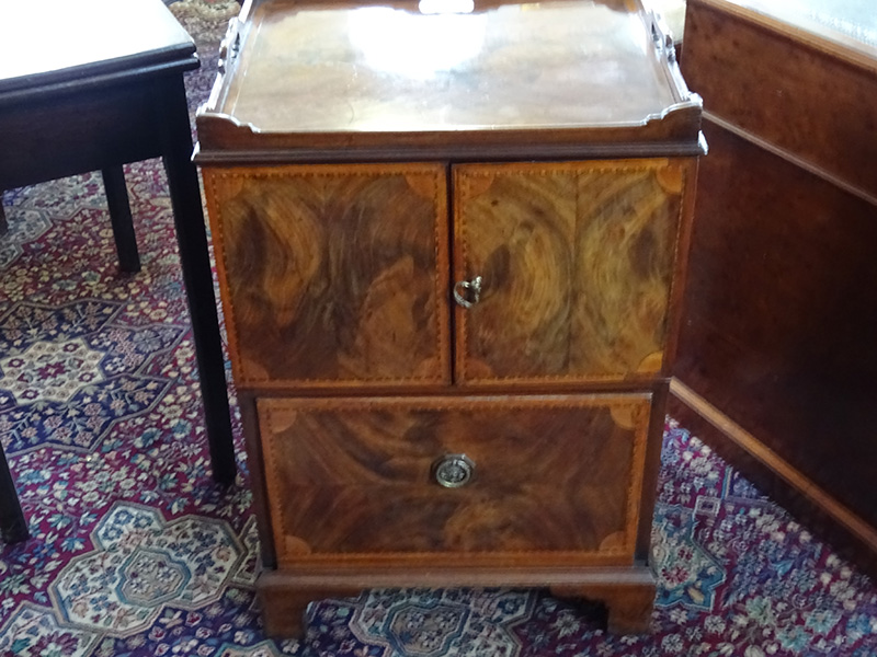 George 111 mahogany tray top cabinet